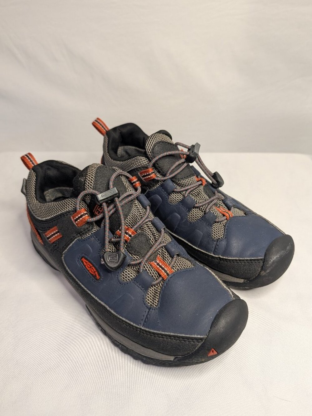 KEEN Targhee Low Waterproof Hiking Shoes Youth Boys Size 3 Blue